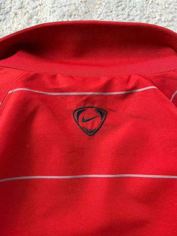 Vintage 2008-09 Nike Atlético Madrid Jaqueta de Treino Vermelha Cinza com Zíper Tamanho P – photo 11